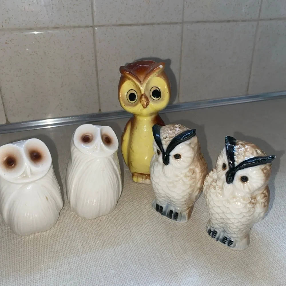 Vintage Salt & Pepper Shakers Set Lot Owls‎ 5 Items